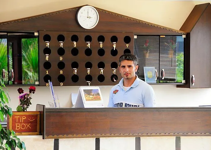 Palmeras Szálloda 2*