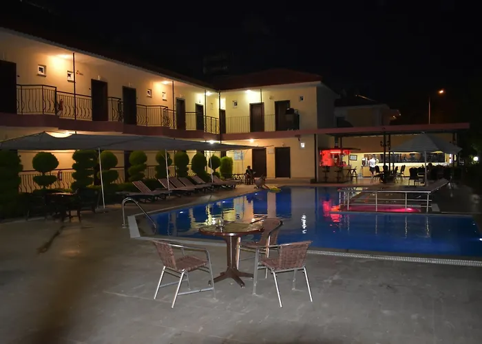 Szálloda Palmeras Çamyuva