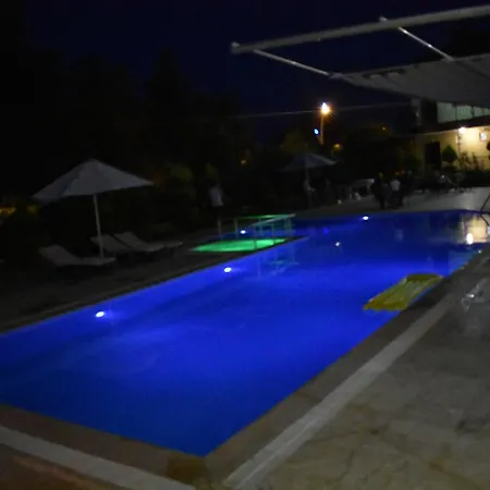 Palmeras فندق 2*